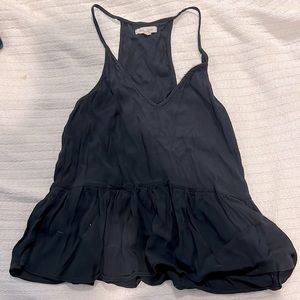 Silence & Noise black tank top size small.